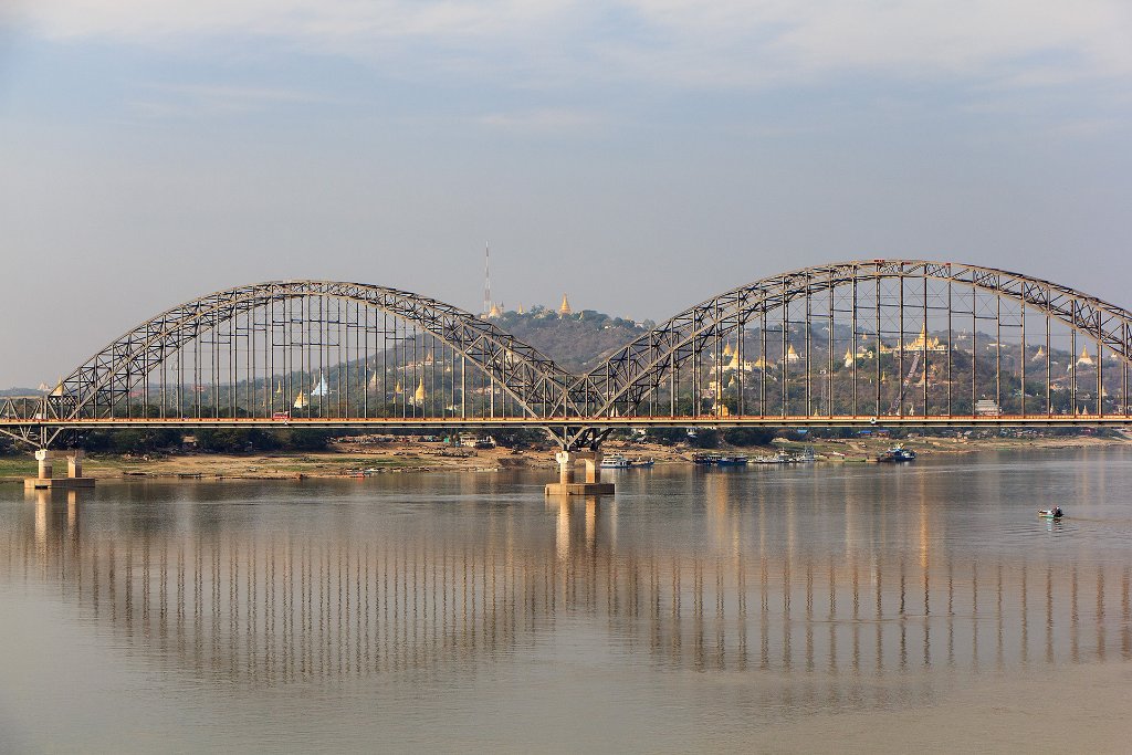 01-The Inwa Bridge.jpg